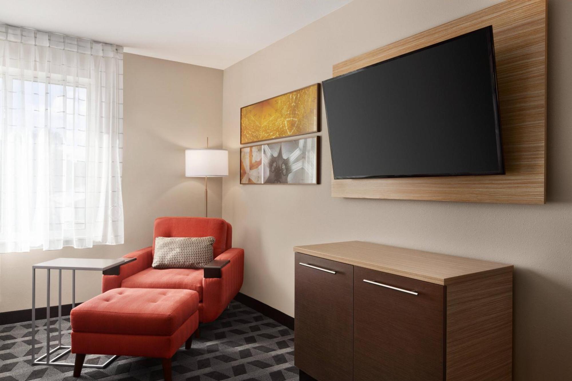 Towneplace Suites Cedar Rapids Marion Exterior photo