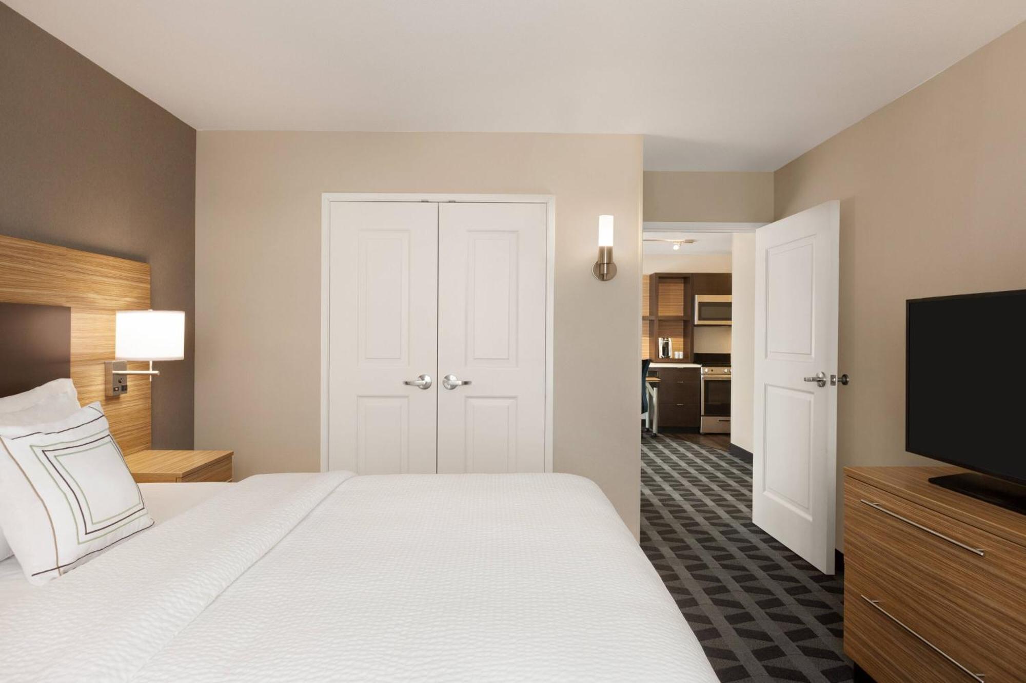 Towneplace Suites Cedar Rapids Marion Exterior photo
