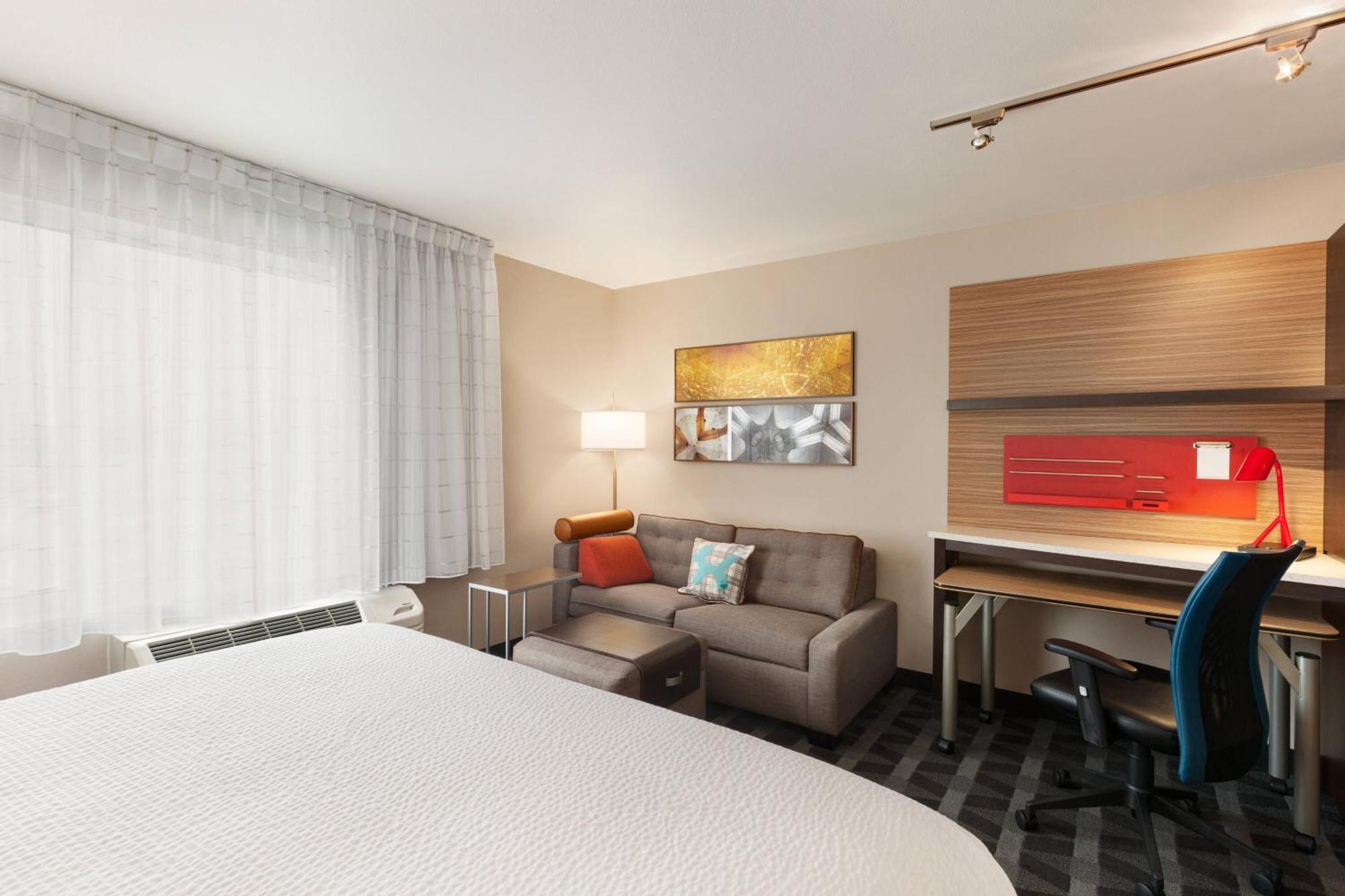 Towneplace Suites Cedar Rapids Marion Exterior photo